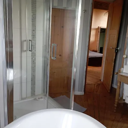 Ou Deux Dans Demeure Historique Montmartin-en-Graignes