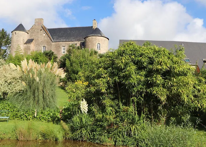 Ou Deux Dans Demeure Historique Bed & Breakfast 3*